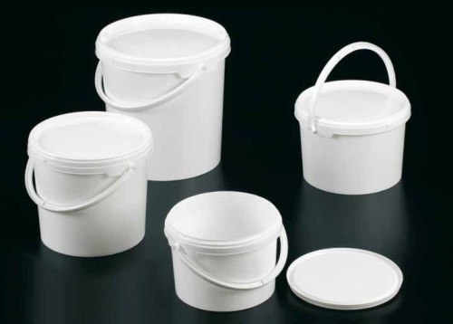Cubo con asa